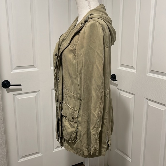 Utility jacket - Picture 2 of 3